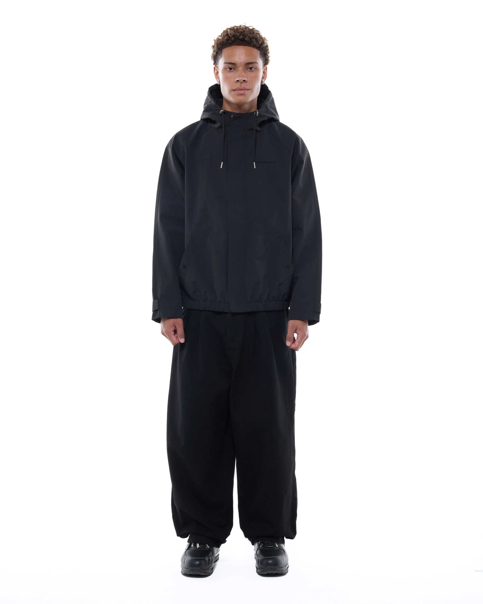 ARC JACKET - BLACK - Image 3