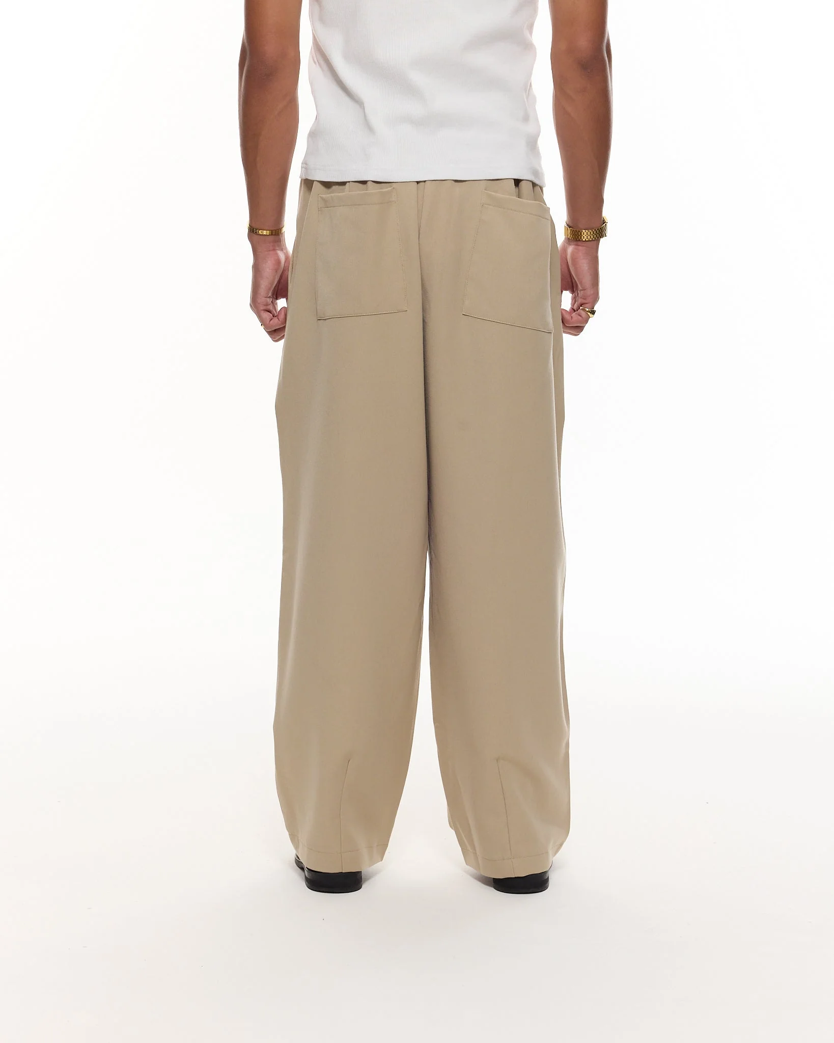 PLEATED PANT - SAND - Image 7