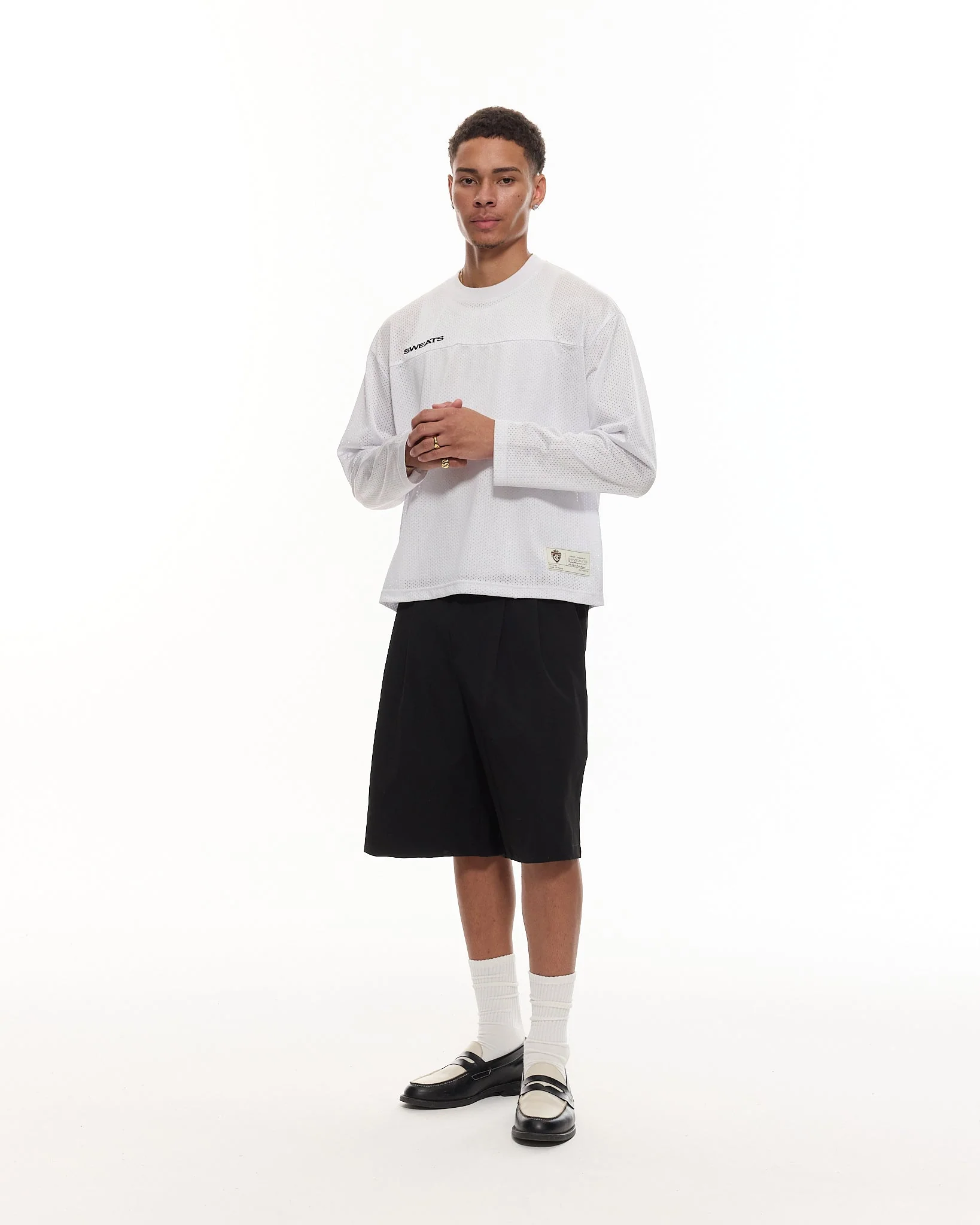 PLEATED SHORTS - BLACK - Image 3