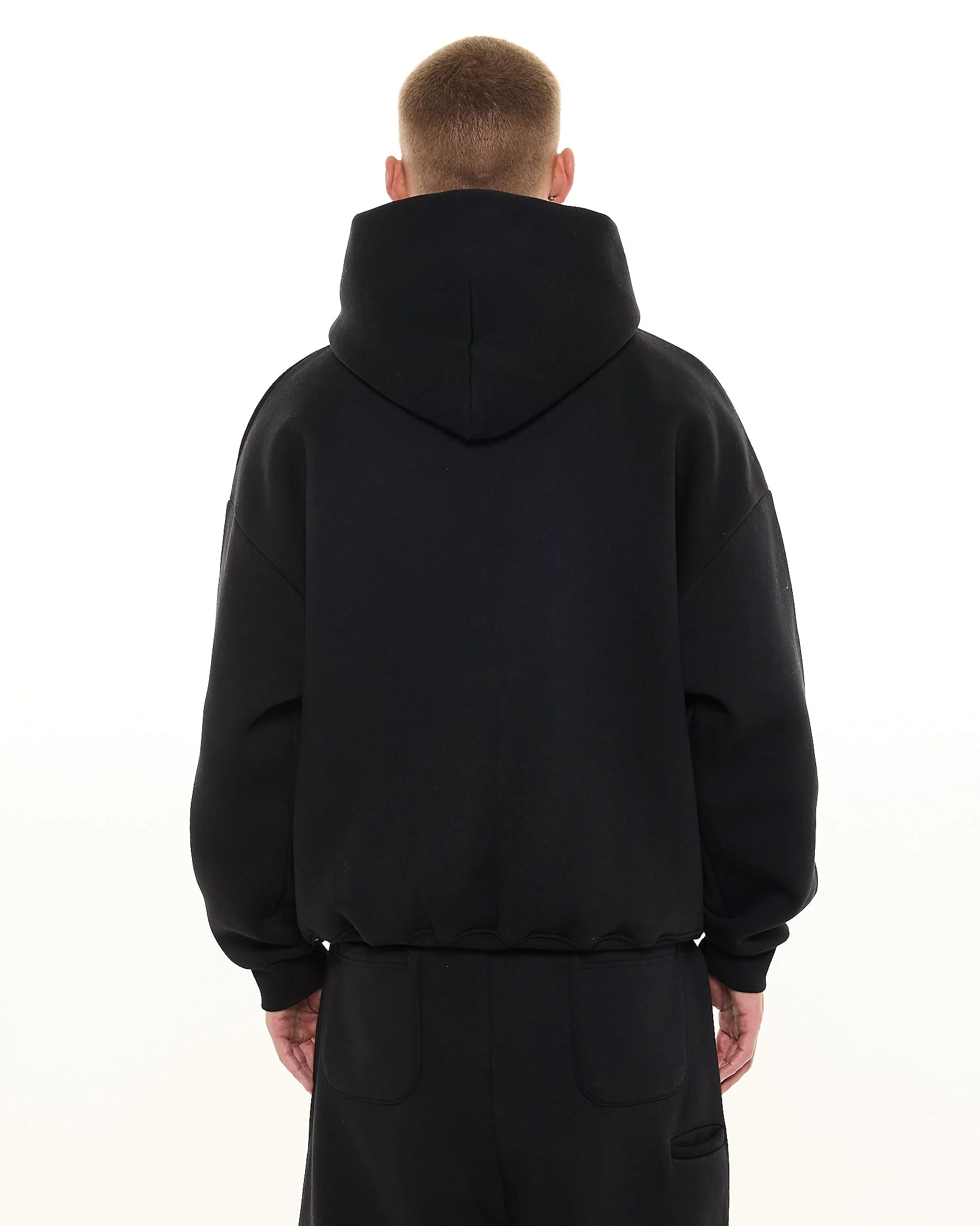 COZY HOODIE - BLACK - Image 7