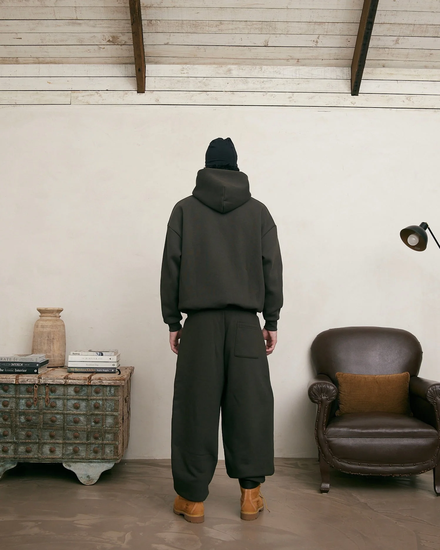 COZY HOODIE - COFFEE - Image 4