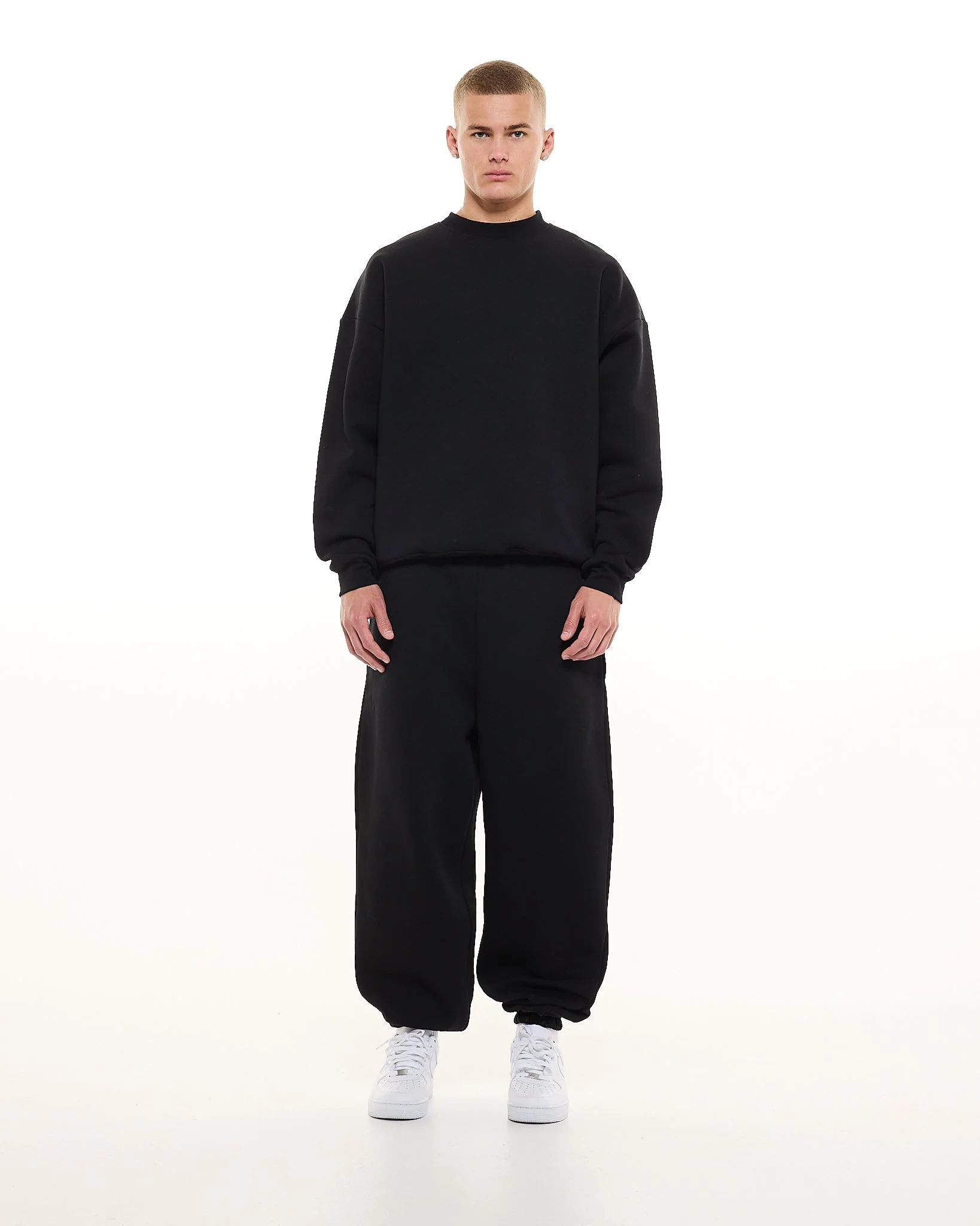 COZY SWEATPANT - BLACK - Image 3