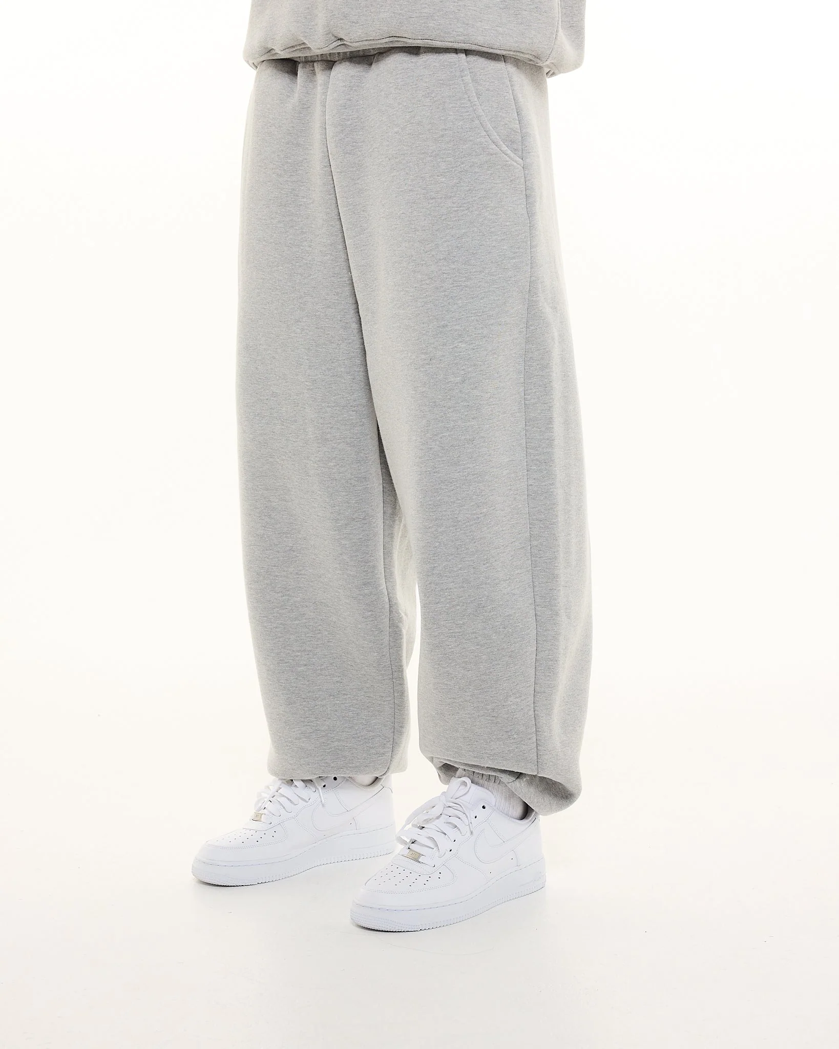 COZY SWEATPANT - GREY - Image 4