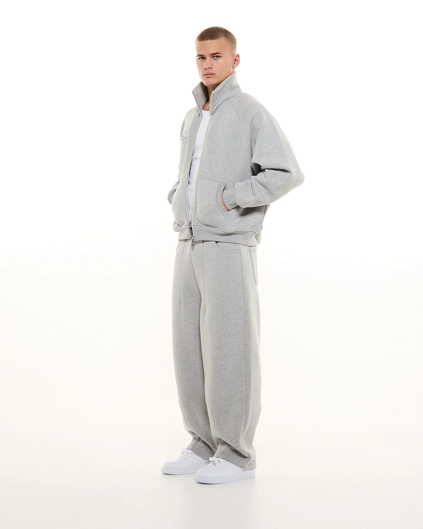 COZY TRACK JACKET - GREY - Image 4