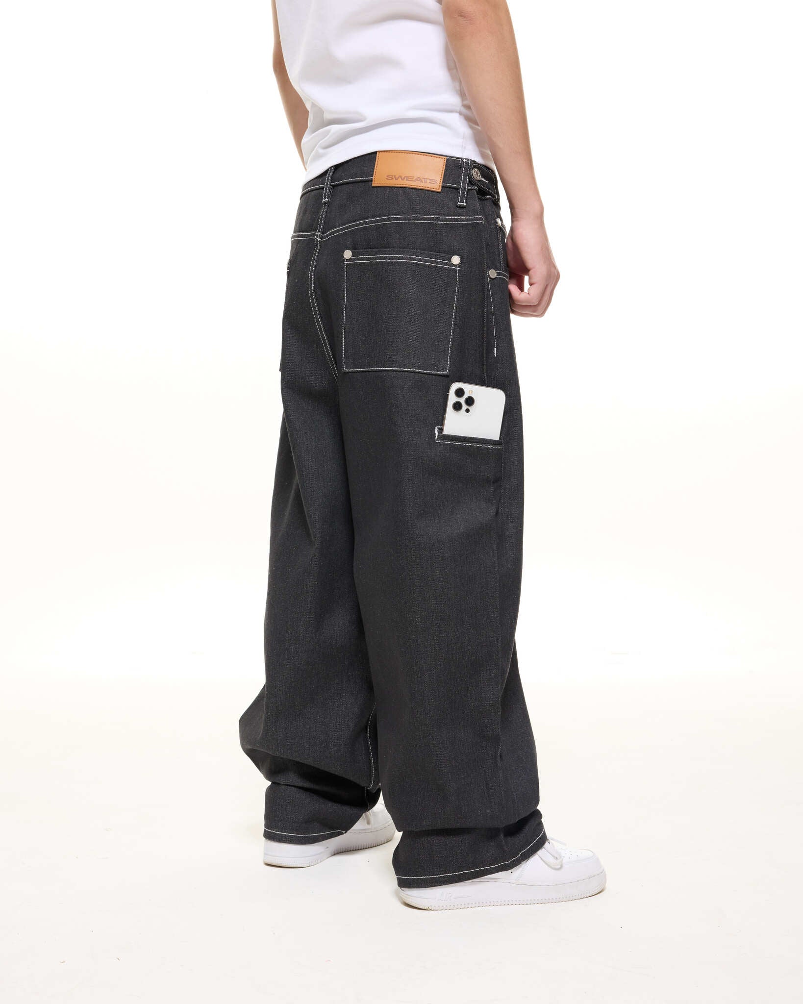 DENIM BAGGY JEANS - BLACK - Image 5