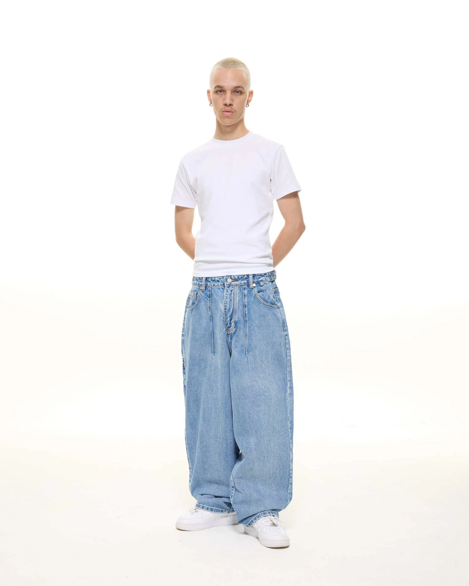 DENIM BAGGY JEANS - LIGHT BLUE - Image 3