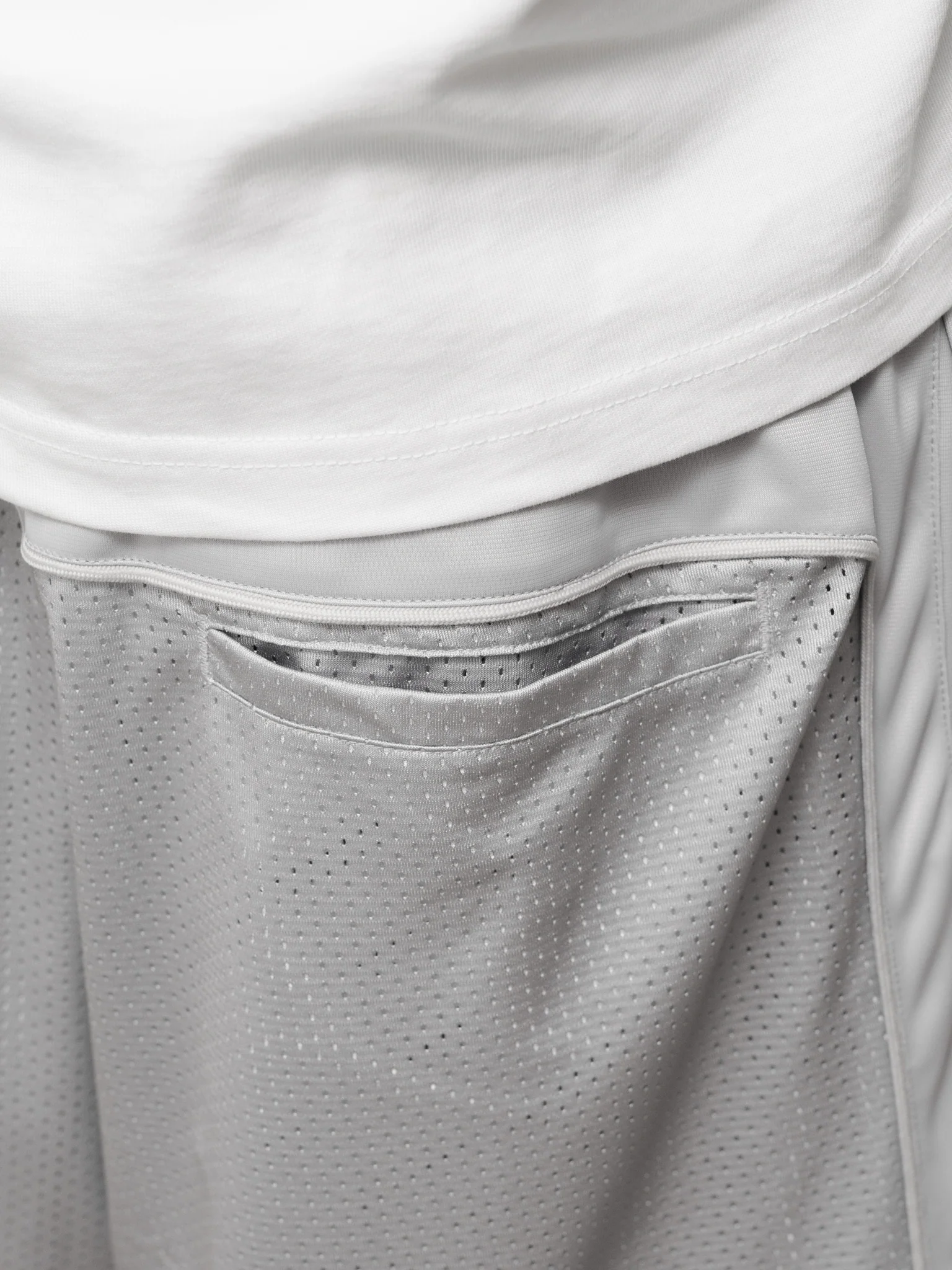 MESH SHORT - GREY - Image 10