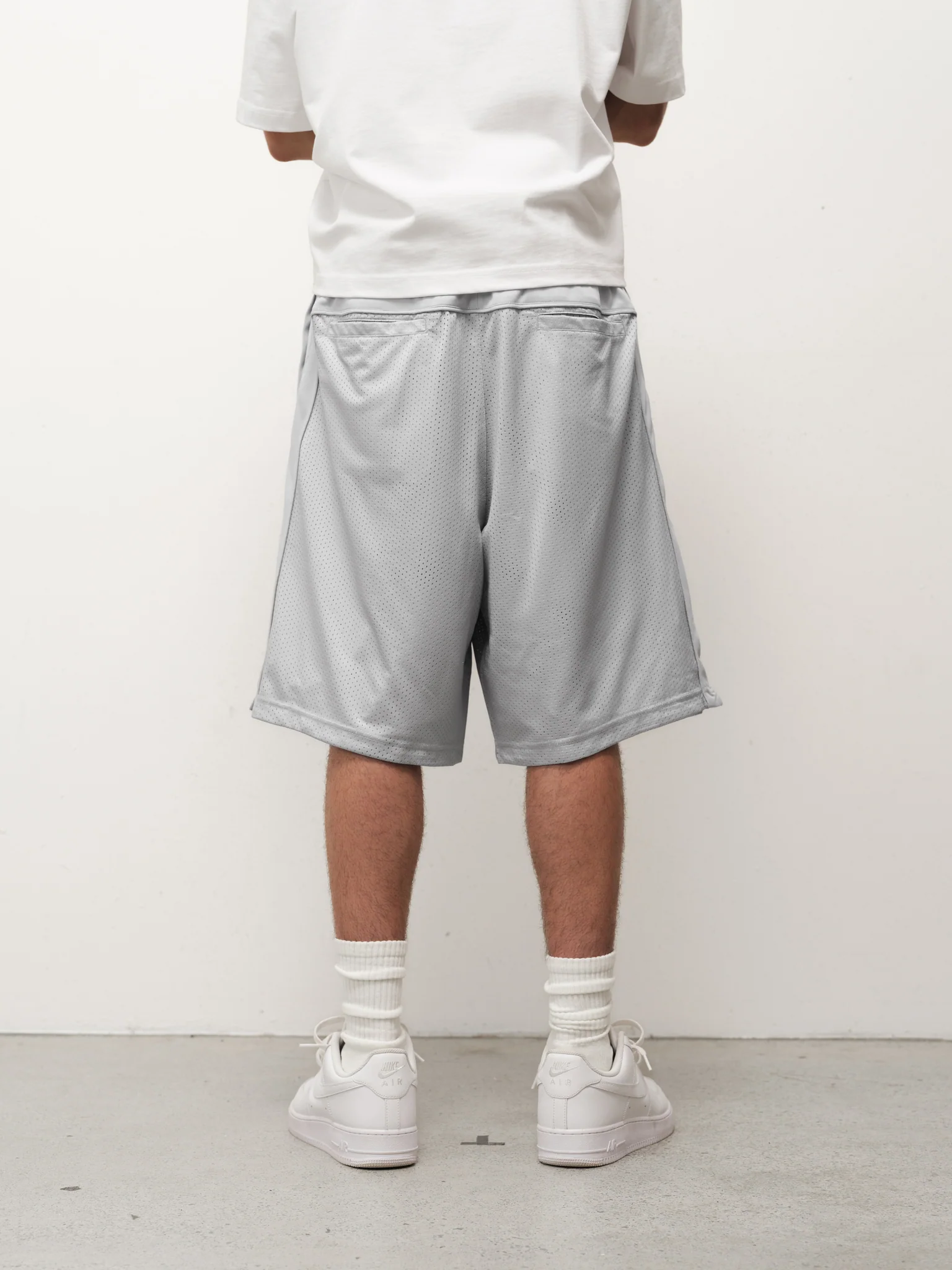 MESH SHORT - GREY - Image 9