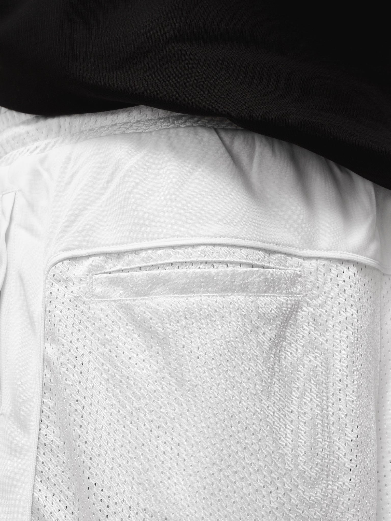 MESH SHORT - WHITE - Image 8