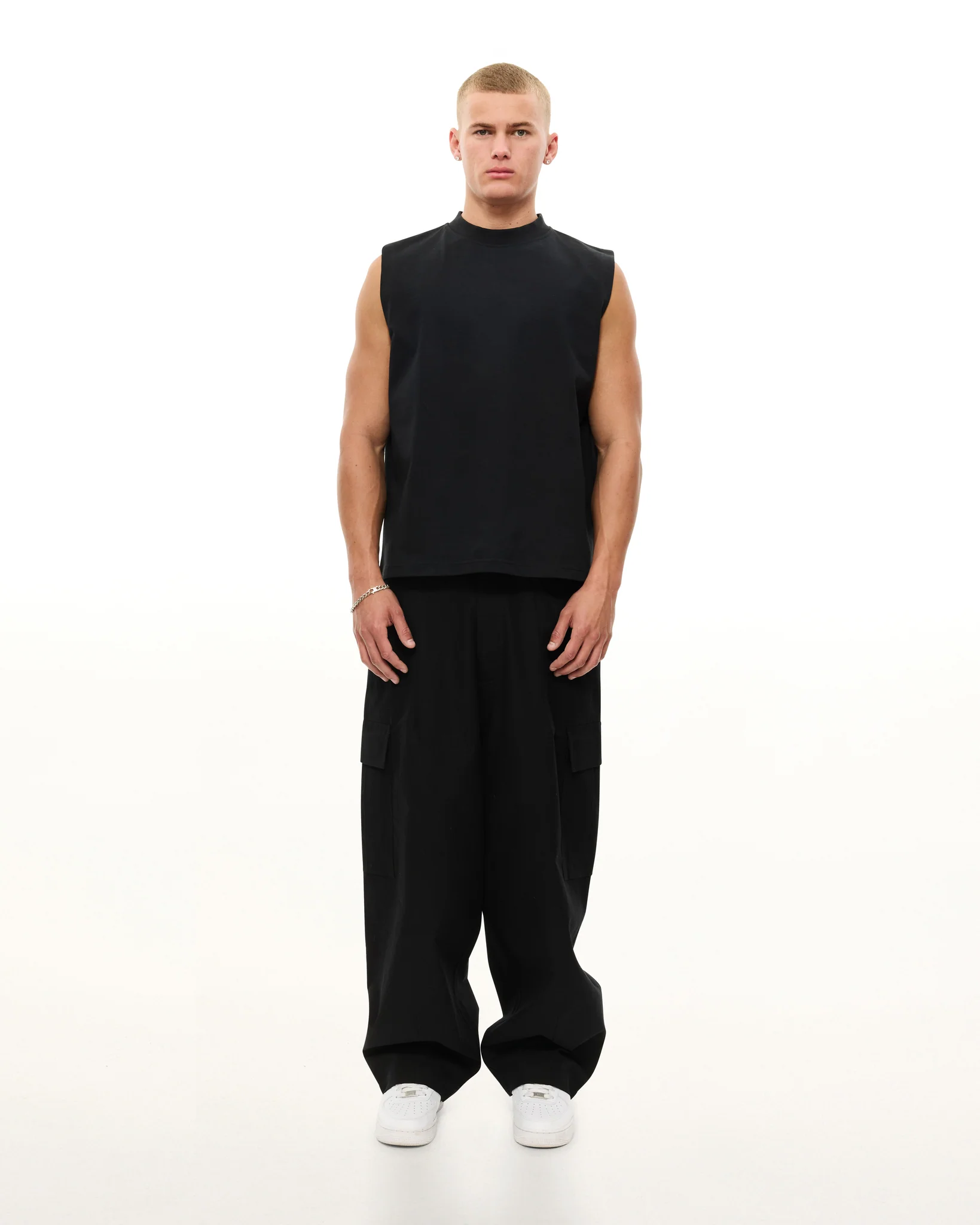 MUSCLE TEE - BLACK - Image 3