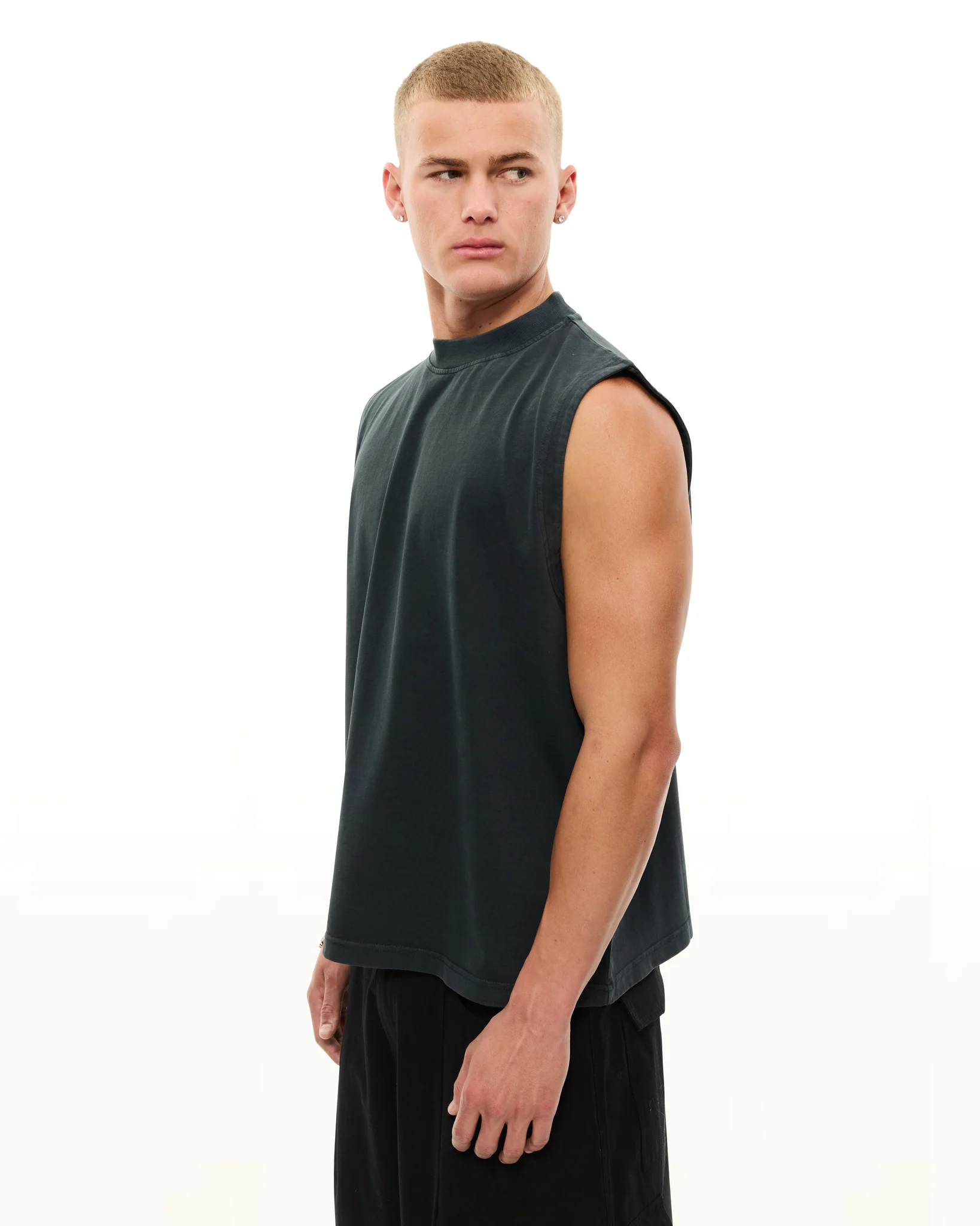 MUSCLE TEE - WASHED BLACK - Image 4