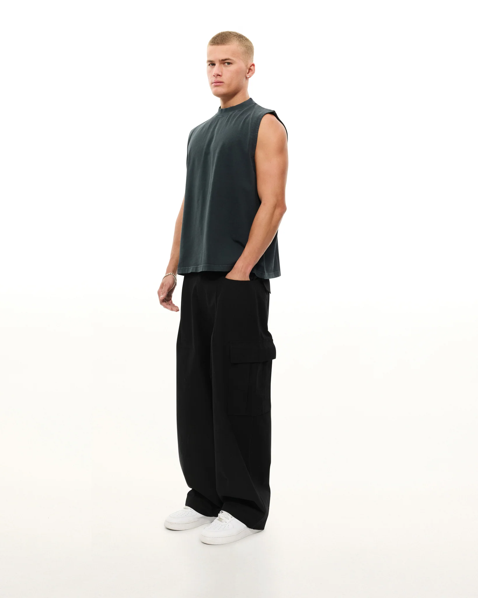 MUSCLE TEE - WASHED BLACK - Image 5
