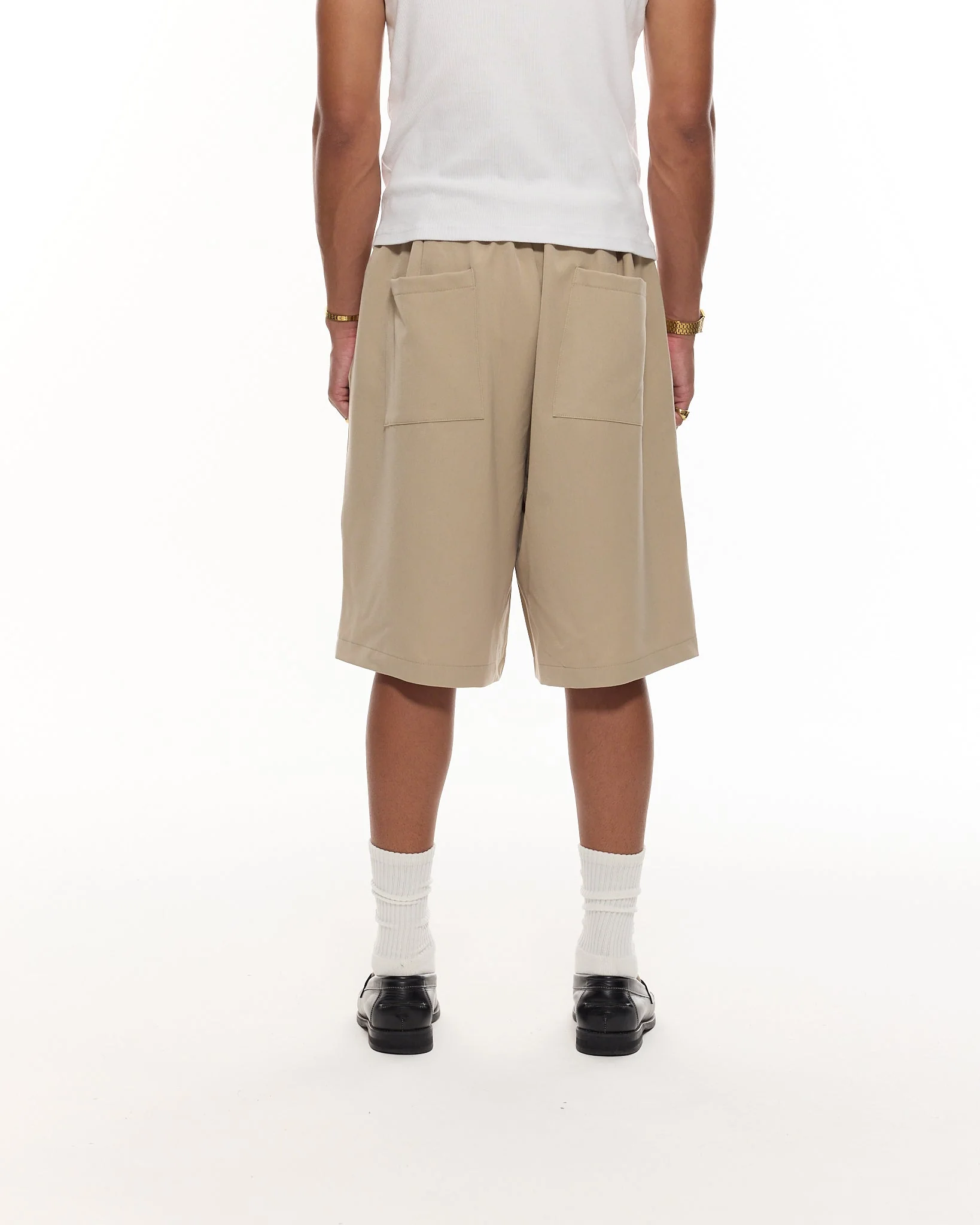 PLEATED SHORTS - SAND - Image 7